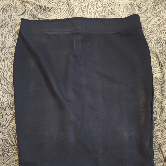 Torrid Classic Navy Pencil Skirt - Picture 3 of 5
